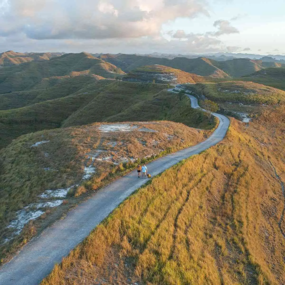 Tanarara Savanna hills, Sumba